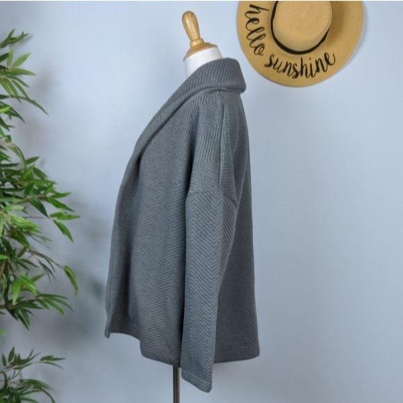 Fabletics Vanessa Quilted Cozy Cardigan M - Picture 7 of 12